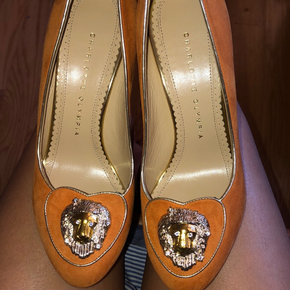 NWOB CHARLOTTE OLYMPIA LEO HEELS
